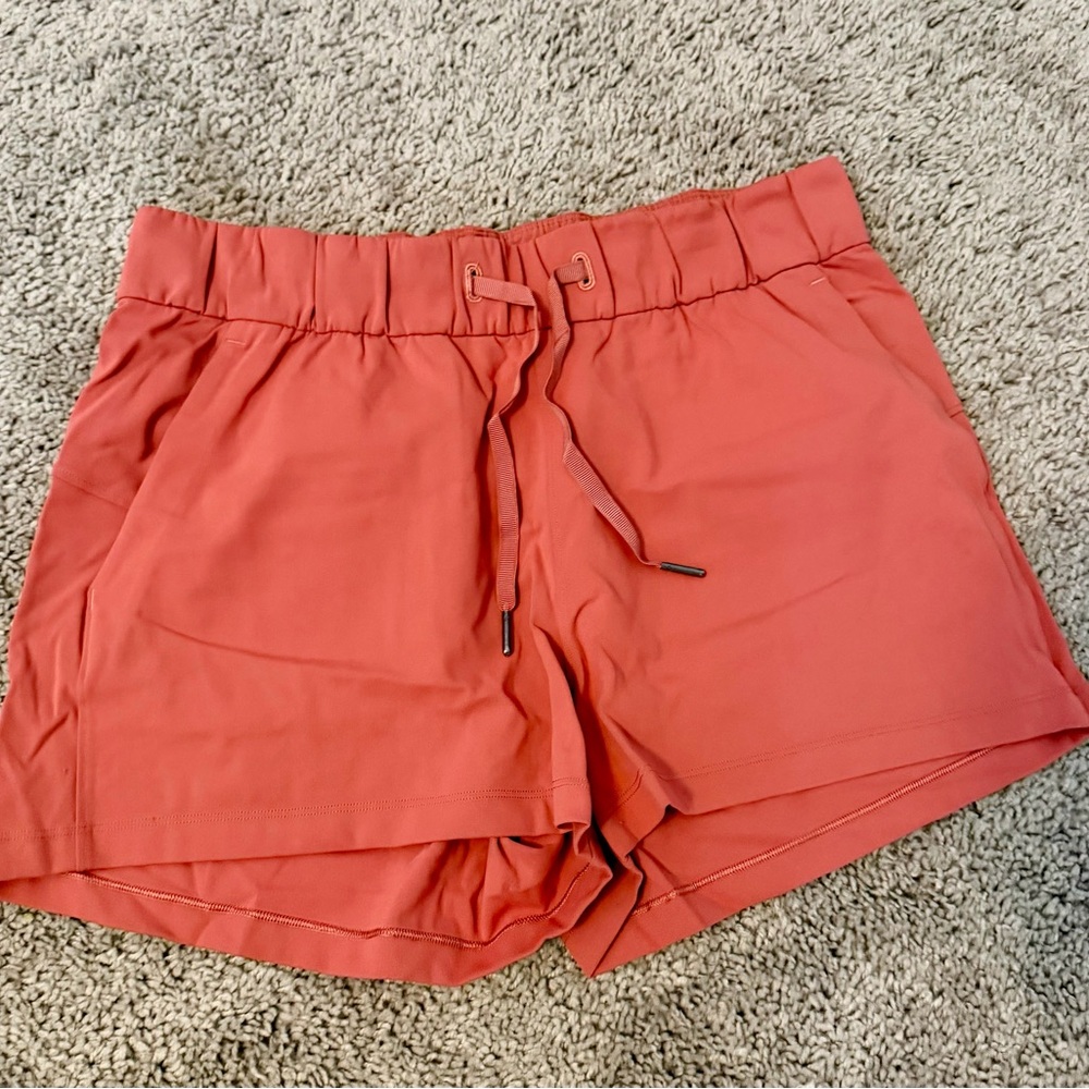 Lululemon Women's Coral Drawstring Active Shorts